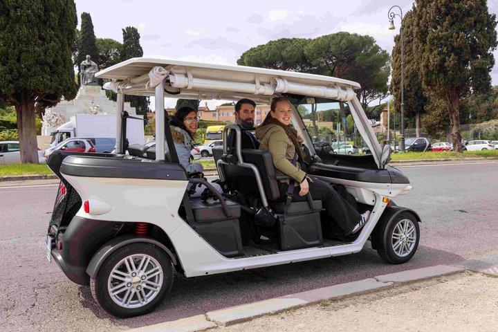 Roma : Tour di un giorno in Golf carrello con pranzo