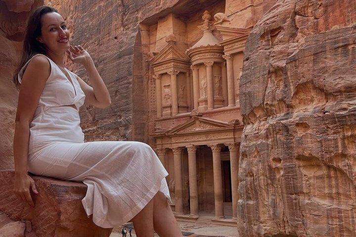 Petra Private Guided Tour
