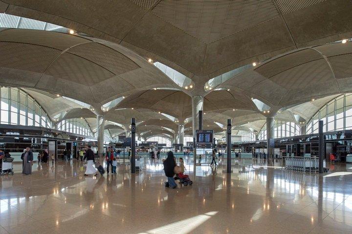Traslado privado al Mar Muerto desde el aeropuerto de Ammán