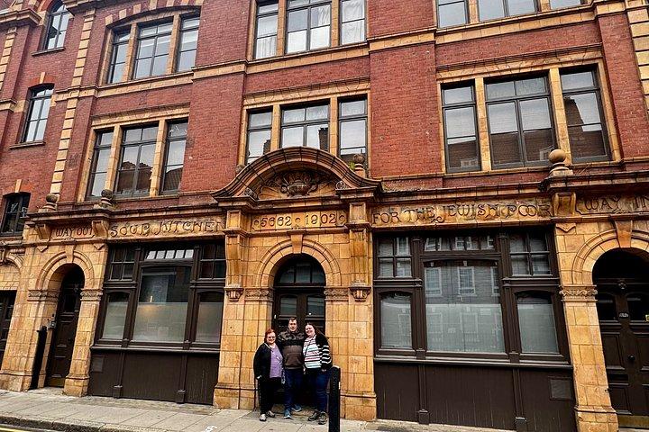 Eine private VIP Jack the Ripper Black Cab Tour