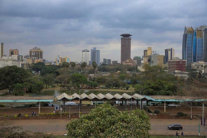 Parque Nacional de Nairobi e Centro de Girafas
