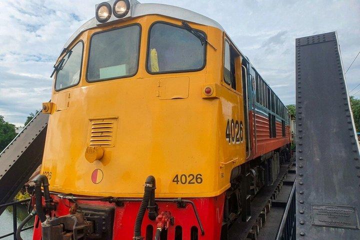 カンチャナブリ・プライベートツアー：クワイ川＆デス鉄道