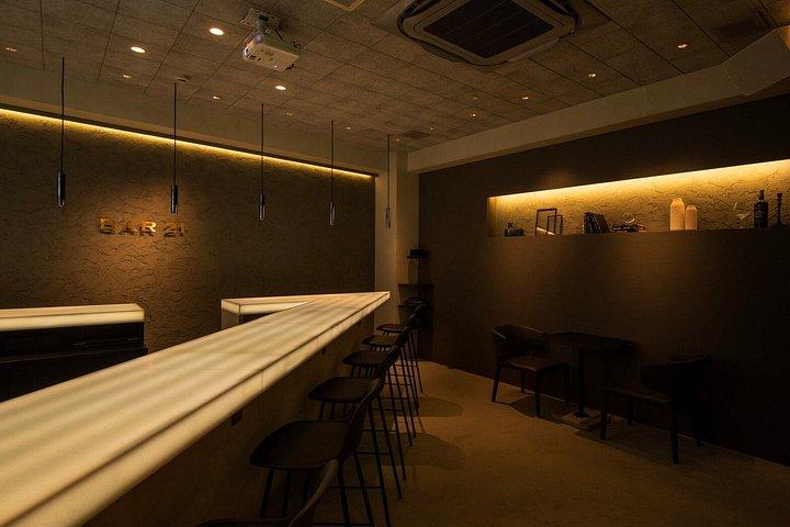 東京でマジックショー＆シグネチャーカクテルをクローズアップ