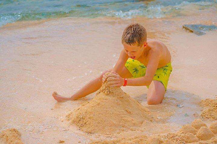 3島ヨットクルーズオレンジベイ、マガウィッシュ、ホワイトアイランド