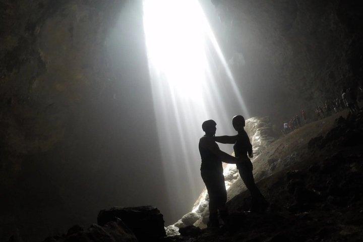 Yogyakarta: Jomblang and Pindul Cave Private Tour With Transfer