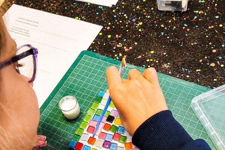 アテネモザイクアートワークショップ in ガジ : 自分だけのアート作品を作る