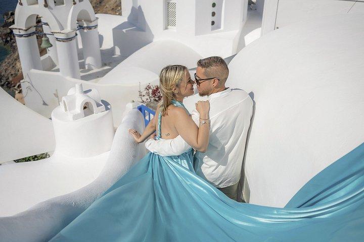 フライングドレス撮影 santorini Oia (スキップ・ザ・ライン)