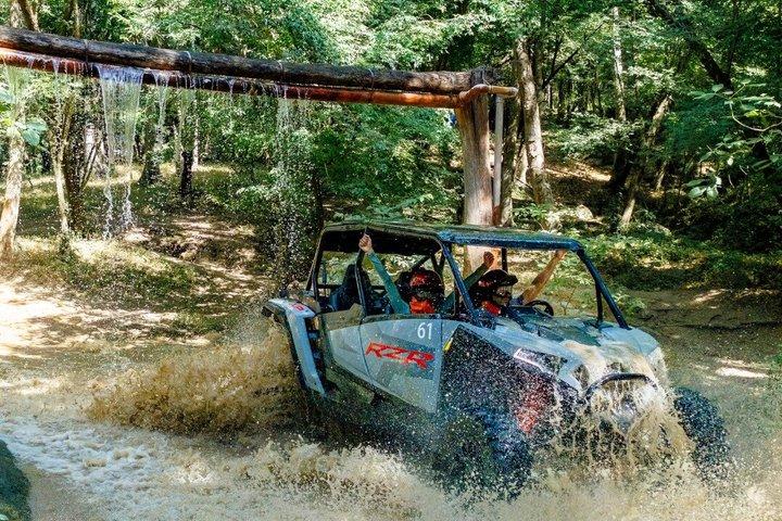 Combo tirolesa RZR e passeio de mula Jorullo Route