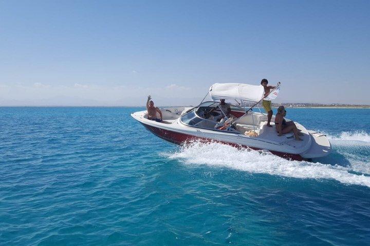 Aventura privada en lancha rápida en Sharm El Sheikh