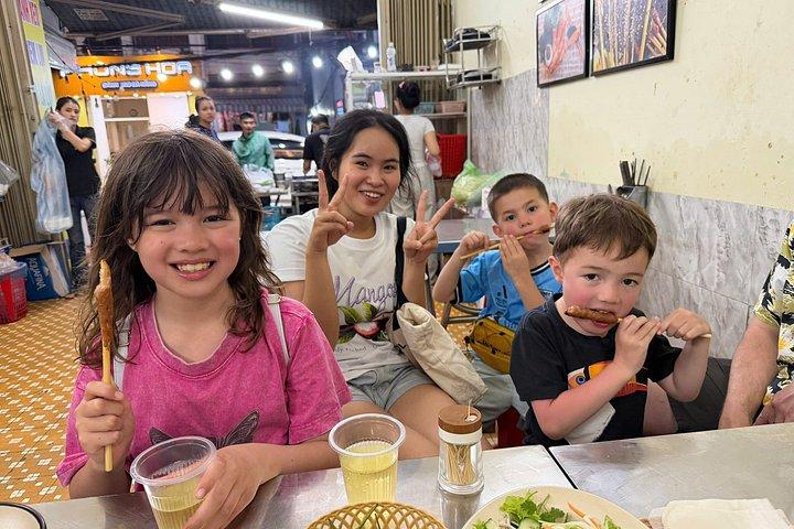 ダナン市内観光ツアー（スクーター）-10の地元味