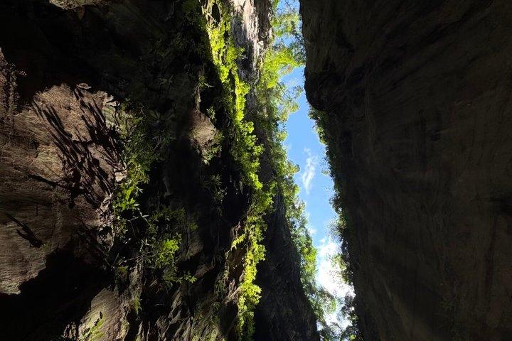 Trilogy Tour Wuling Mountain, Baiheliang Museum och 816 Project