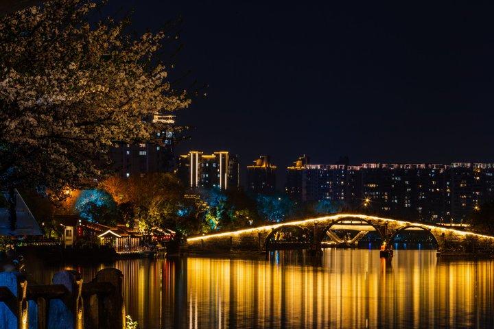 Grand Canal Hangzhou Tour met kleine groep : De slagader van de keizerrijken