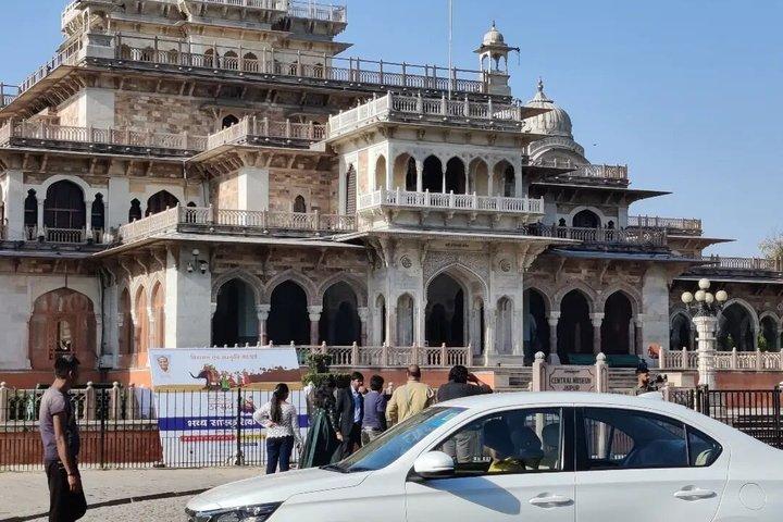 D'Udaipur: Cabine privée Jodhpur ou Jaipur avec visites
