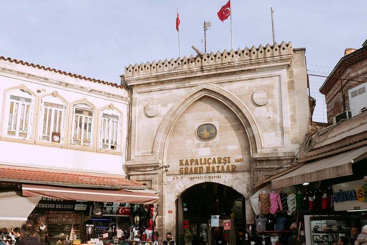 Private Flexible Hagia Sophia and Grand Bazaar tour with Guide