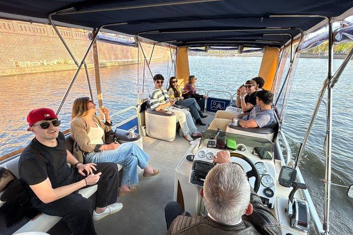 Breslau : Premium Katamaranfahrt an der Barbarka Riverside Bar