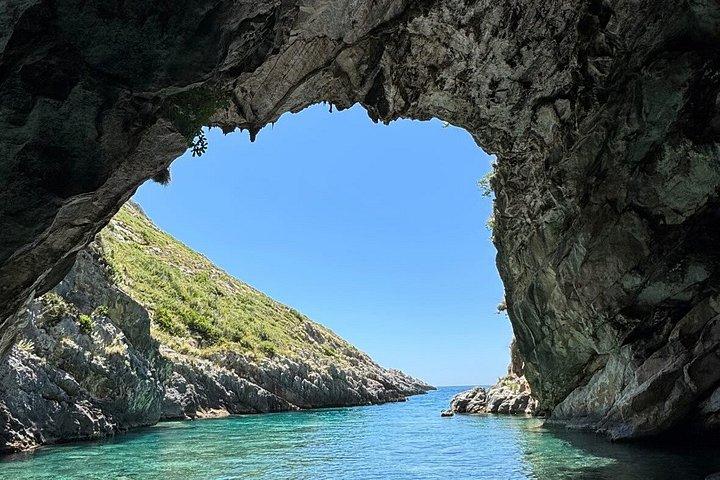 水上ファンジェットスキーボートの旅など、ヒマラ島の魅力満載