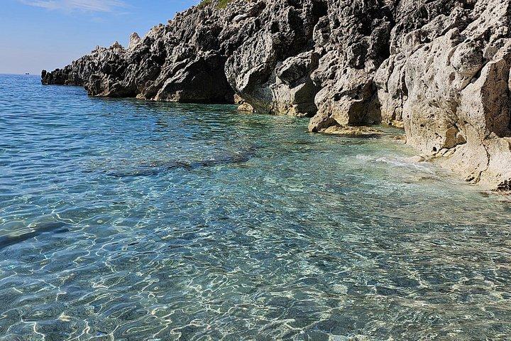 水上ファンジェットスキーボートの旅など、ヒマラ島の魅力満載