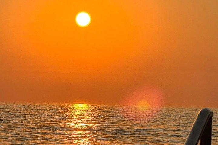 水上ファンジェットスキーボートの旅など、ヒマラ島の魅力満載