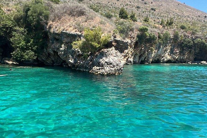 水上ファンジェットスキーボートの旅など、ヒマラ島の魅力満載