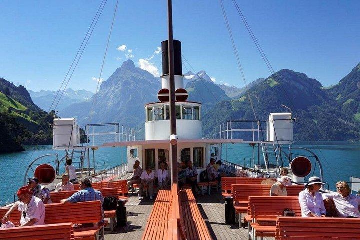 Vanuit Zürich : dagtrip naar Luzern met cruise over het meer & treinreizen