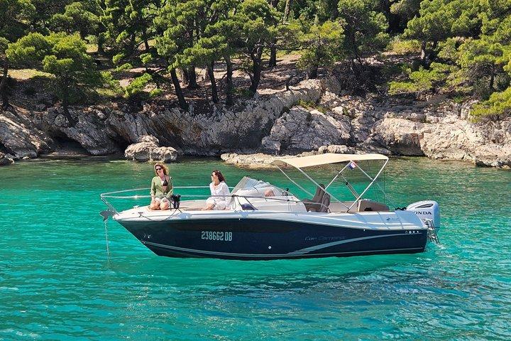 Excursão privada de luxo em Speedboat Islands & Blue Cave