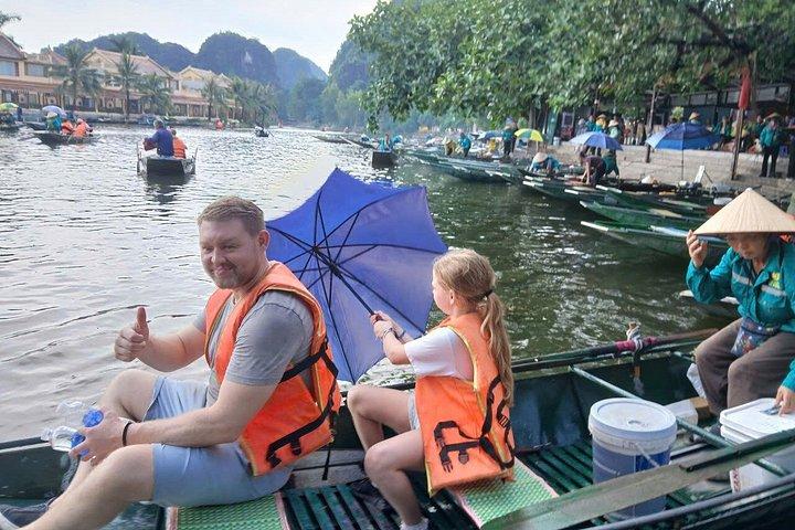 ハノイ発 - ニンビン日帰り旅行