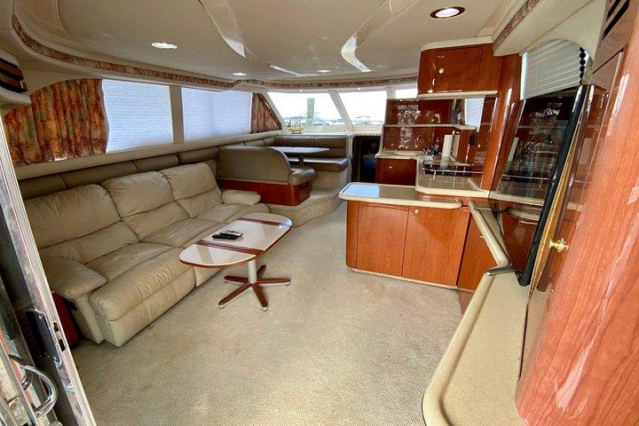 Barca Privata a Miami da 52 piedi | Sandbar, Delfini e Biscayne Bay!