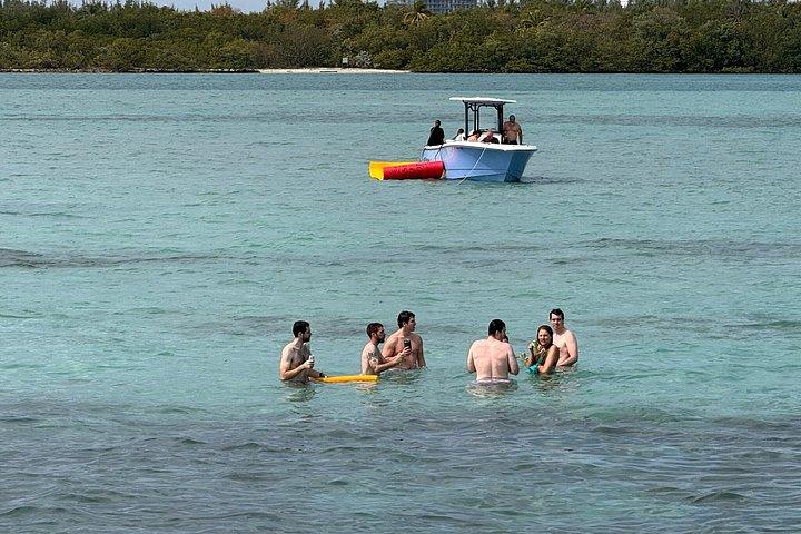 Barca Privata a Miami da 52 piedi | Sandbar, Delfini e Biscayne Bay!