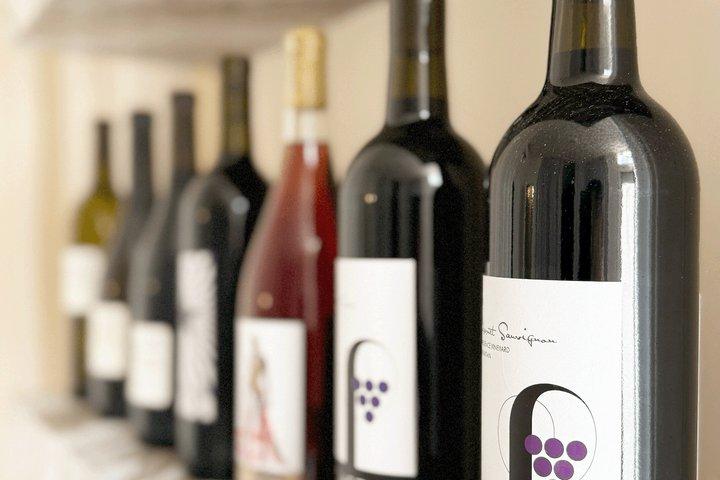 Personalized Wine Tasting Experience in Seattle