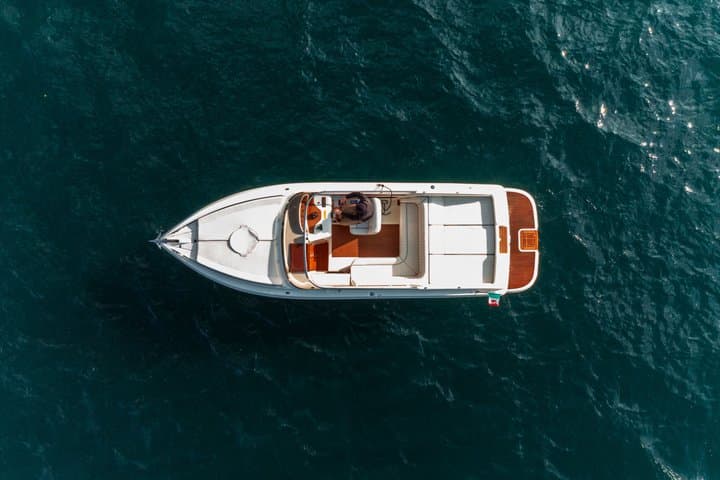 Private Boat Tour on Lake Como with Skipper from 1 to 6 hours