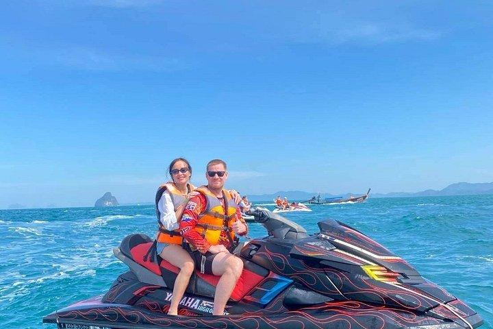 プーケット：ジェットスキーアイランドアドベンチャー－4時間、6島