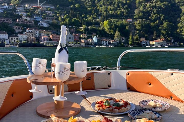 Lake Como Private Boat No license needed