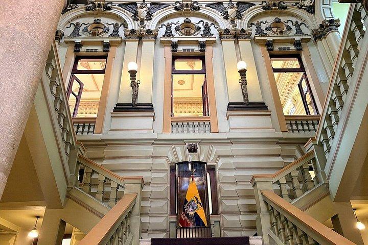 Tour a piedi consigliato nel centro storico di Quito per piccoli gruppi Degustazione di Cacao