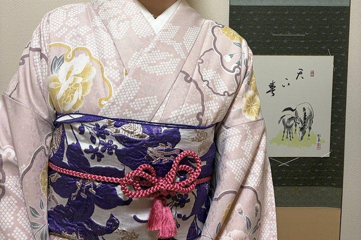 着物、茶道、秋の神社での写真撮影を私たちと