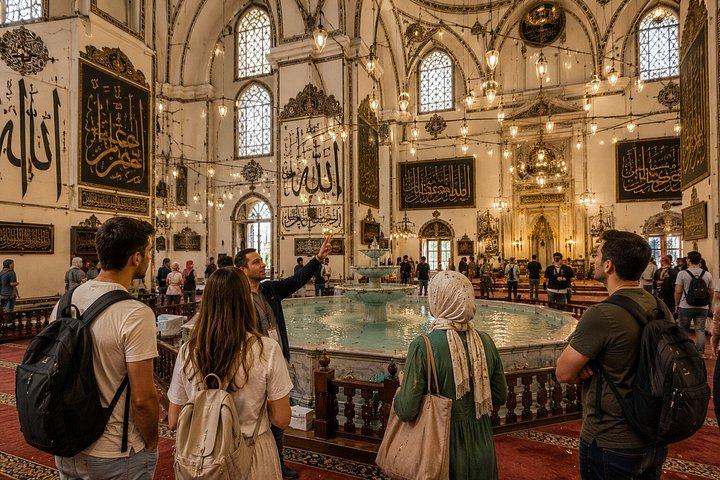 Non Shopping Bursa Cultural Tour: RT Cable Car, Village, Ulu Cami