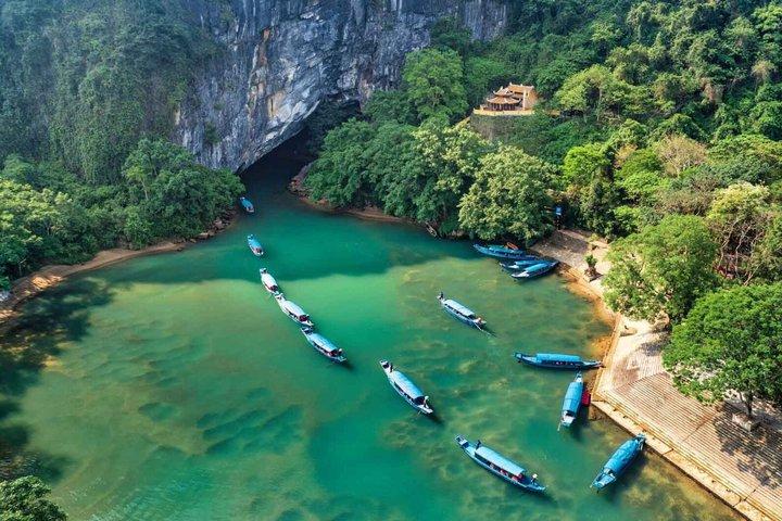 Geführtes Höhlenerlebnis in der Phong Nha Höhle und Paradieshöhle