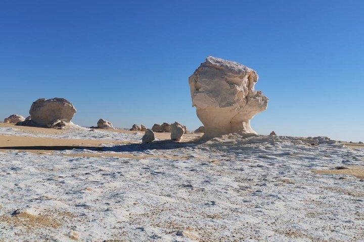 2 - Dia White Desert Safari Camping de Cairo Bahariya