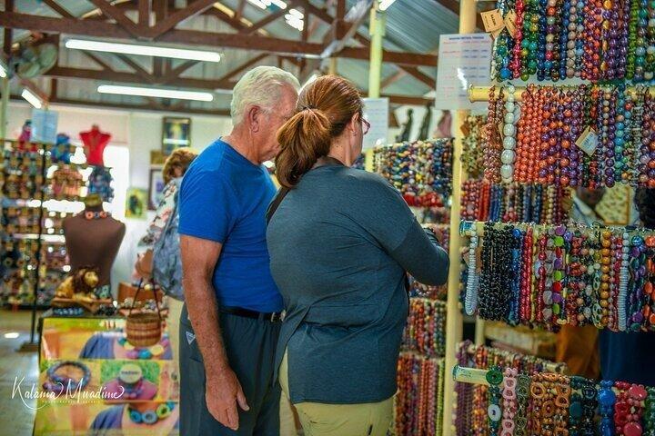 Nairobi Artisan Crafts and Literary History Guided Tour