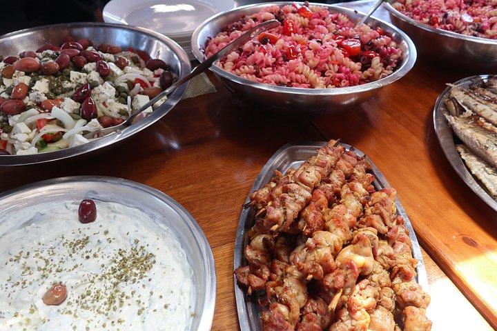 Antiparos & Despotiko: 泳いで、探検して、パロスのランチを味わう