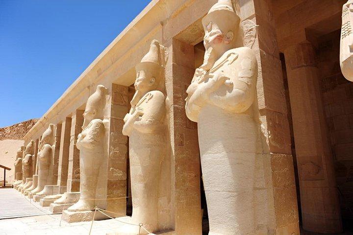 Hurghada Luxor Valley Of The Queens Tagestour mit dem Bus
