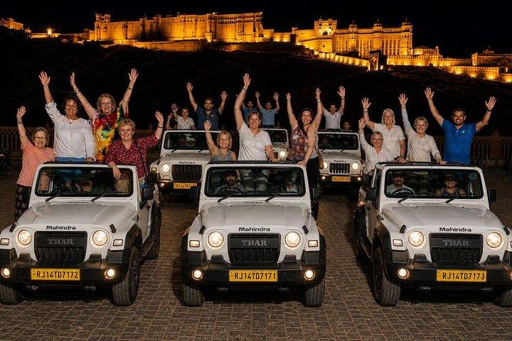 Jaipur by Night: Safari privato in jeep 4x4 con vista sul palazzo