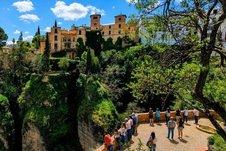 Ronda e Setenil de las Bodegas con trasporto da Malaga