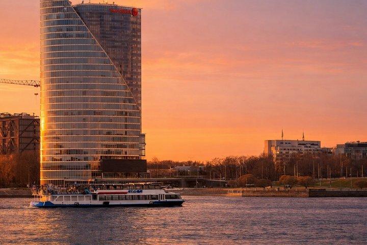 Golfo de Riga Sunset Boat 2.5h Cruzeiro