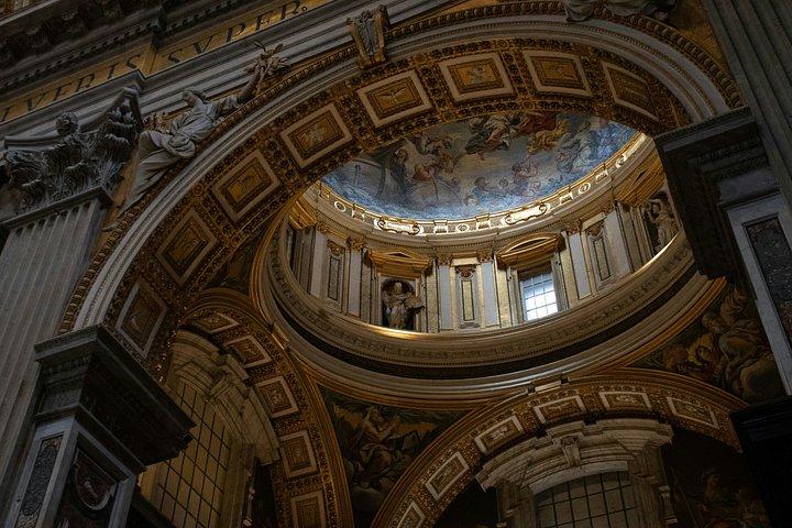 ローマのプライベートカステルサンタンジェロとサンピーターズ広場ツアー