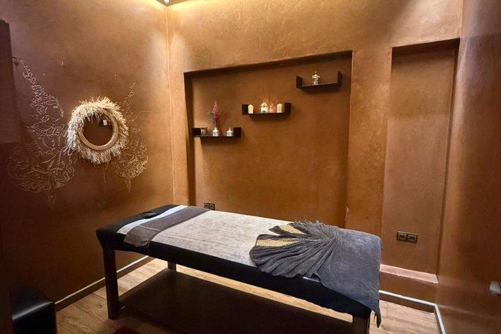 Marrakech : 伝統的なハマムとマッサージスパ（ミントティー付き）