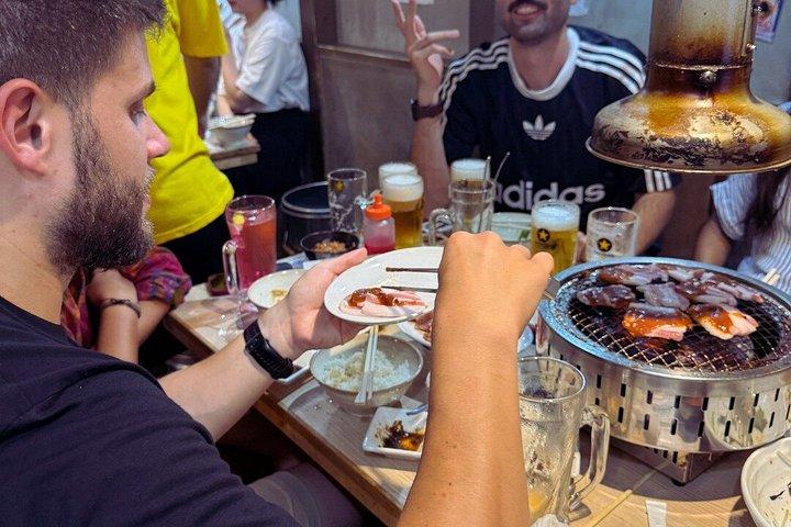 Golden Gai Bar Hopping Tour