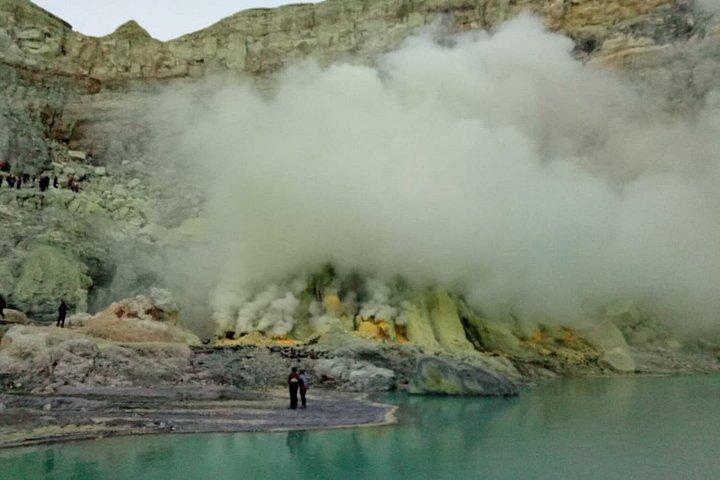 Mount Ijen Volcano Blue Fire Experience from Bali