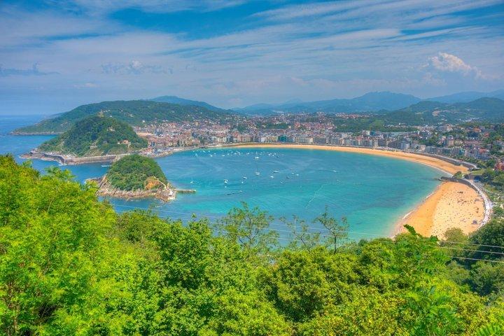 Excursão turística privada personalizável em San Sebastián