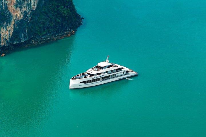 Hanoi : Malerische Ha Long Bay Flucht mit Symphony Luxury Cruise