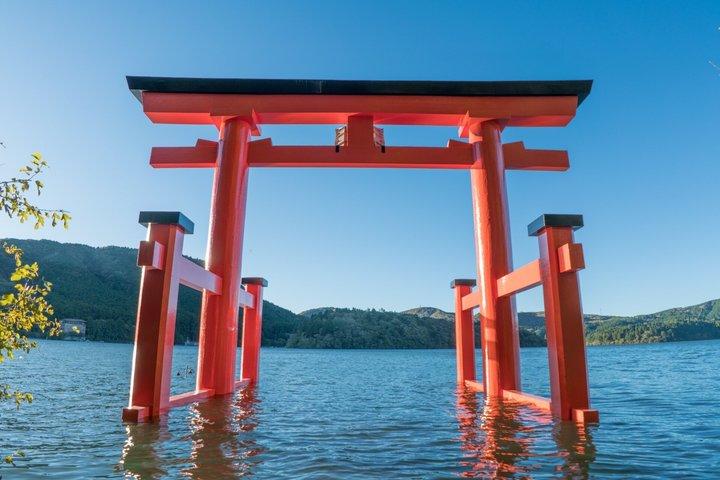 東京：箱根神社・大涌谷＆御殿場プレミアムアウトレット日帰りツアー